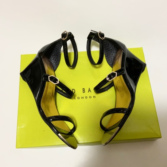 TED BAKER Weliin Black Patent Leather Wedge Sandal Ankle Strap Heels Pumps Shoes - Picture 10 of 13